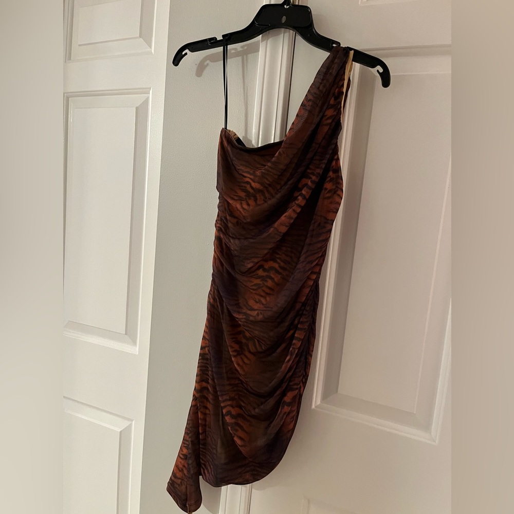 One shoulder mini dress cheetah/leopard print